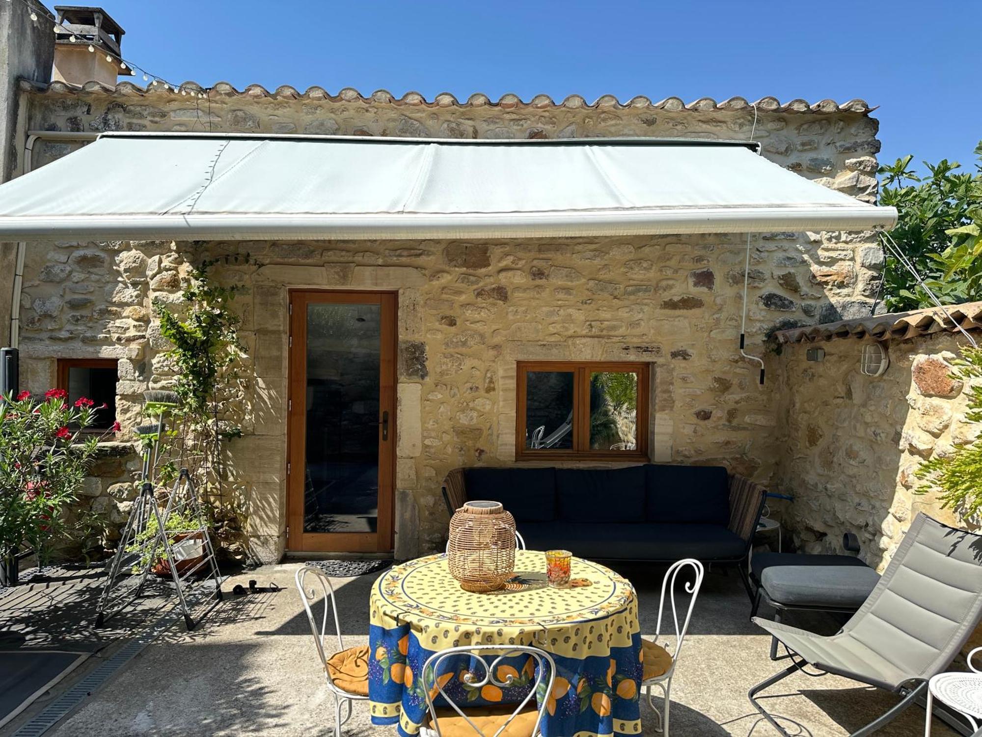 Ferienhaus La Sarrasine Aigueze
